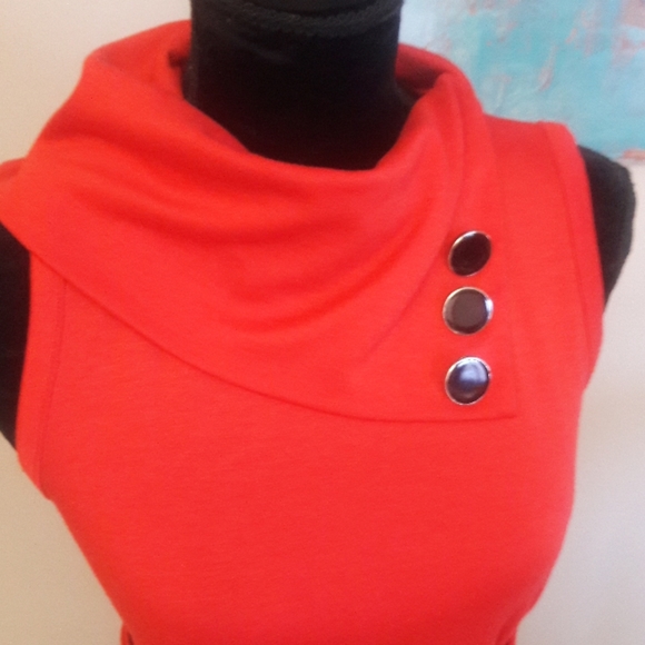 Monteau Los Angeles/ Red/ Sleeveless/ Skater Dress - Picture 4 of 7